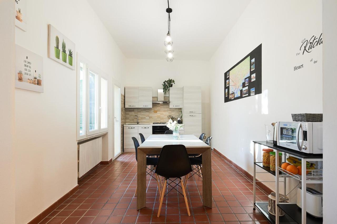 ✦ Garden House In Centro - Free Parking ✦ Apartamento Livorno Exterior foto
